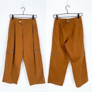 Asos Daphne Casual Cropped Cargo Pants W/ Zip Detail Tan Size 0